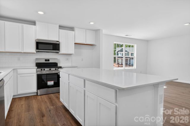 1606 Highacre Place 48, Bessemer City, NC 28016