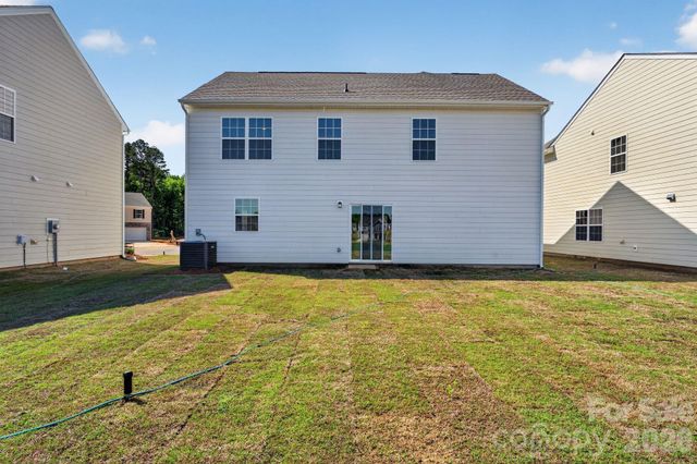 1606 Highacre Place 48, Bessemer City, NC 28016