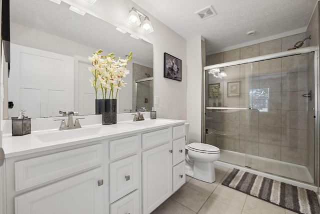 6558 Turning Stone Loop, Canal Winchester, OH 43110