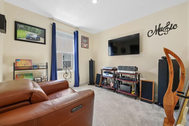 6558 Turning Stone Loop, Canal Winchester, OH 43110