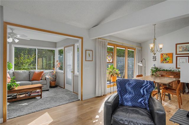 4 Roding Circle, Bella Vista, AR 72715