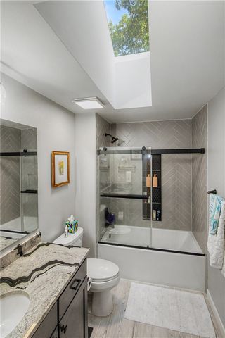 4 Roding Circle, Bella Vista, AR 72715