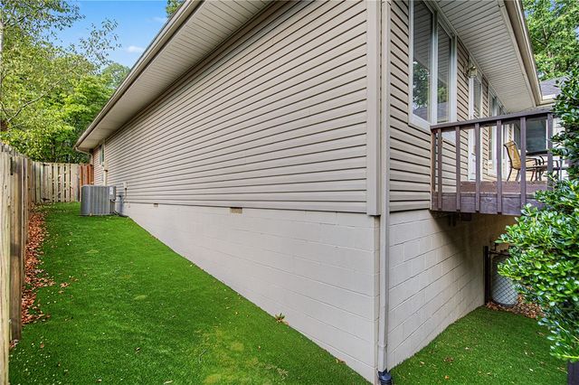 4 Roding Circle, Bella Vista, AR 72715