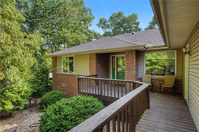 4 Roding Circle, Bella Vista, AR 72715