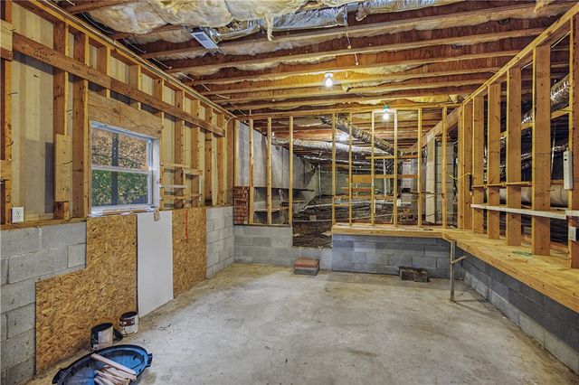 4 Roding Circle, Bella Vista, AR 72715