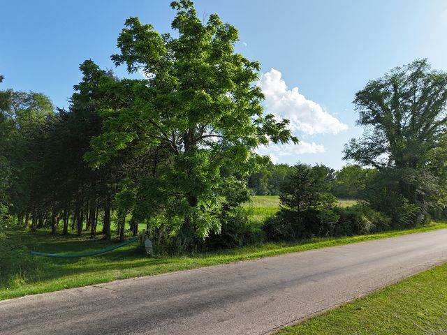 1441 W Fairview Road, Freeport, IL 61032