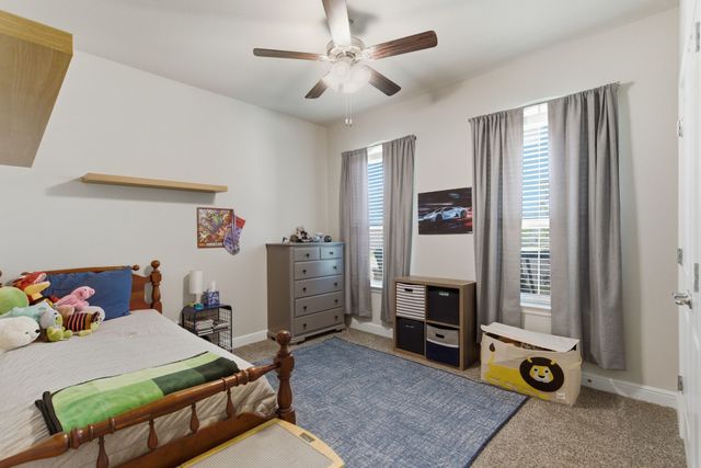 5621 Round Hill Road, Denton, TX 76210
