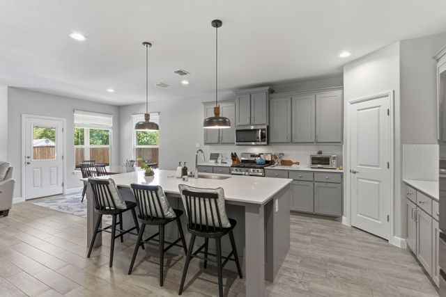 5621 Round Hill Road, Denton, TX 76210