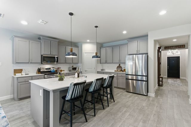 5621 Round Hill Road, Denton, TX 76210