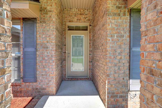5994 Autumn Pines Cir, Pace, FL 32571
