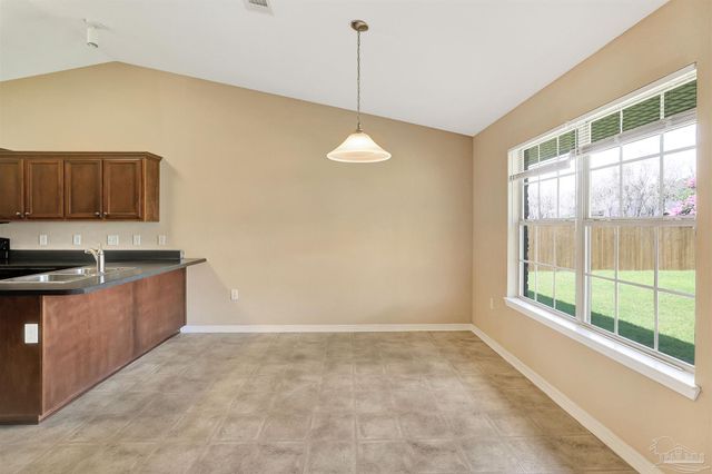 5994 Autumn Pines Cir, Pace, FL 32571