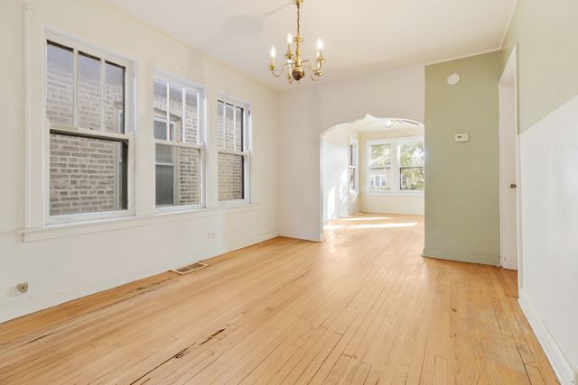 8634 S Laflin Street, Chicago, IL 60620