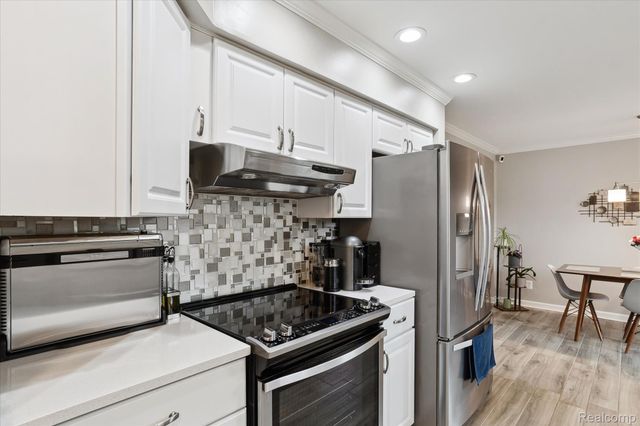 27260 NORMA Drive, Warren, MI 48093