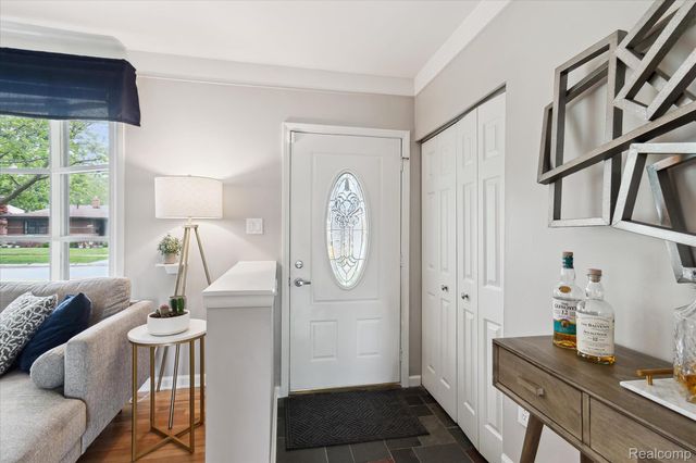 27260 NORMA Drive, Warren, MI 48093