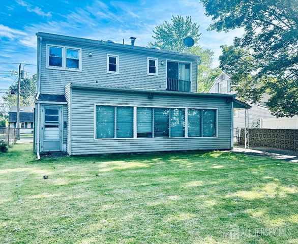 41 W Henry Place W, Iselin, NJ 08830