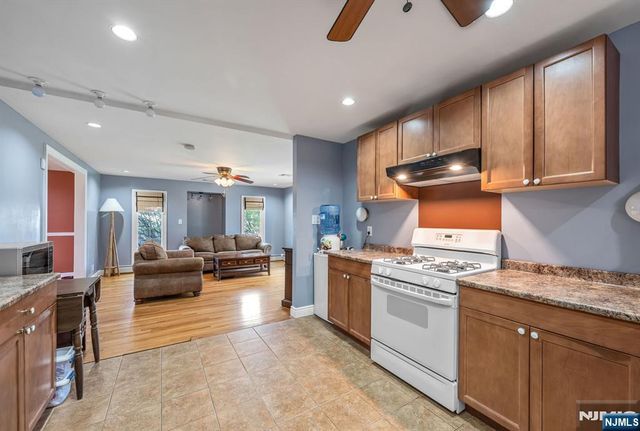 631 Montview Place, River Vale, NJ 07675