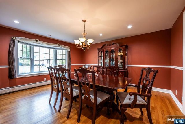 631 Montview Place, River Vale, NJ 07675