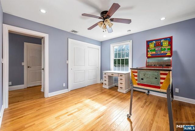 631 Montview Place, River Vale, NJ 07675