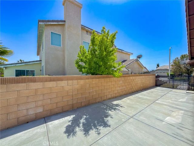 4557 W Avenue J5, Lancaster, CA 93536