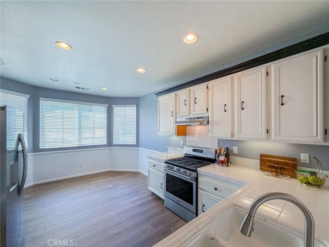 4557 W Avenue J5, Lancaster, CA 93536