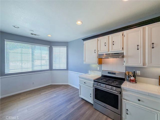 4557 W Avenue J5, Lancaster, CA 93536