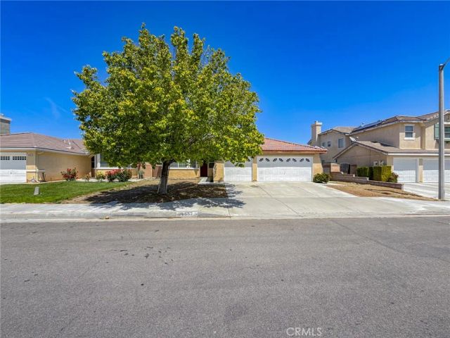 4557 W Avenue J5, Lancaster, CA 93536