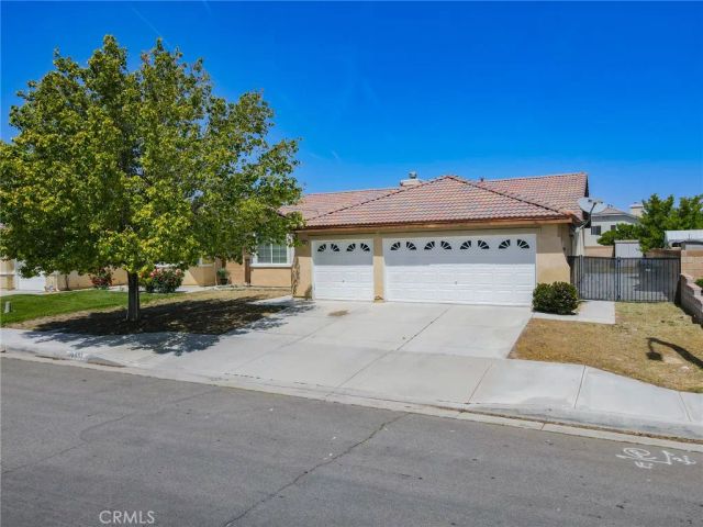 4557 W Avenue J5, Lancaster, CA 93536