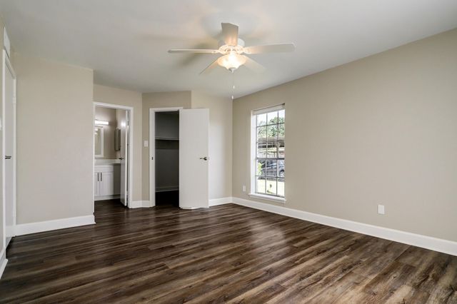 10101 S Gessner Road 701, Houston, TX 77071