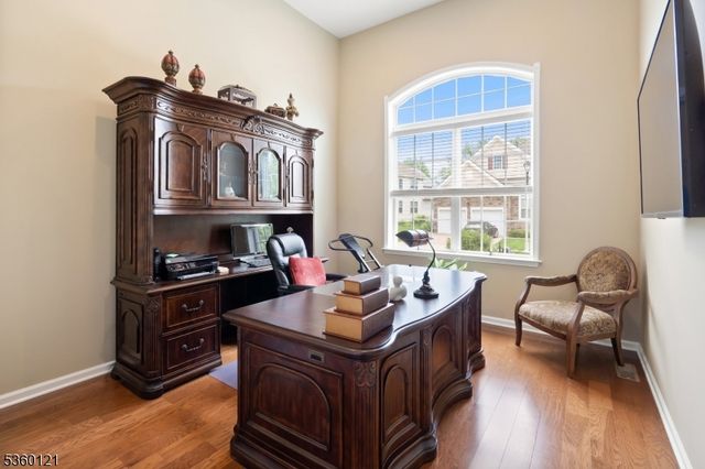 7 Bryant Ct, Franklin Twp., NJ 08873
