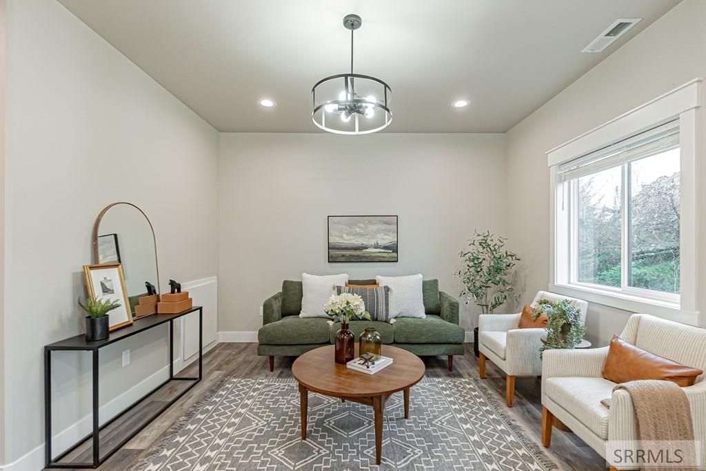 Image 18 of property listing at 620 N 4th Street # 3, Ashton, ID 83420