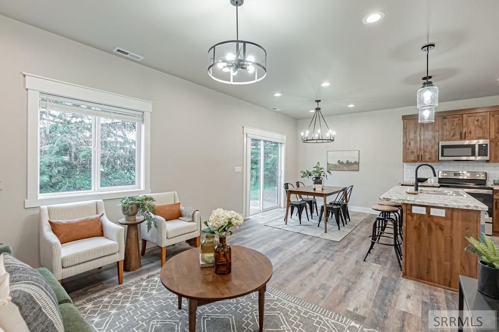 Image 19 of property listing at 620 N 4th Street # 3, Ashton, ID 83420