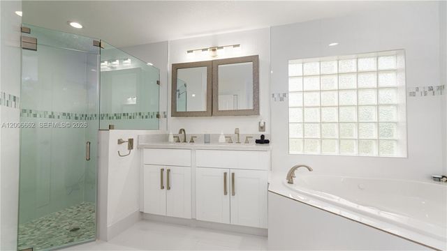 1361 NW 116th Ave, Plantation, FL 33323