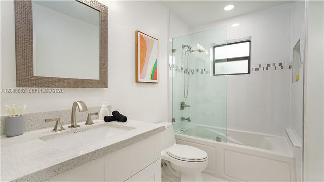 1361 NW 116th Ave, Plantation, FL 33323