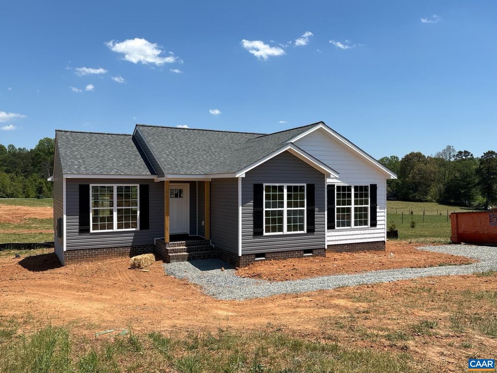244 BANNISTER TOWN RD, Louisa, VA 23093