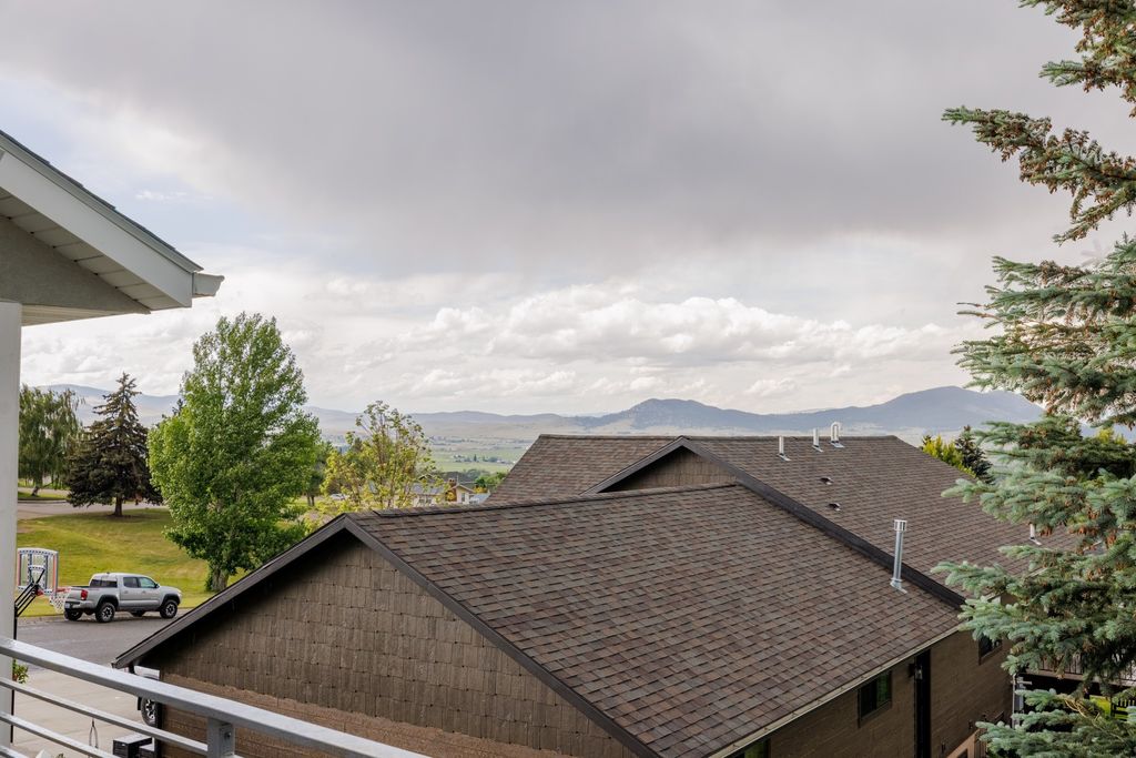Image 55 of property listing at 2028 Flowerree Street, Helena, MT 59601