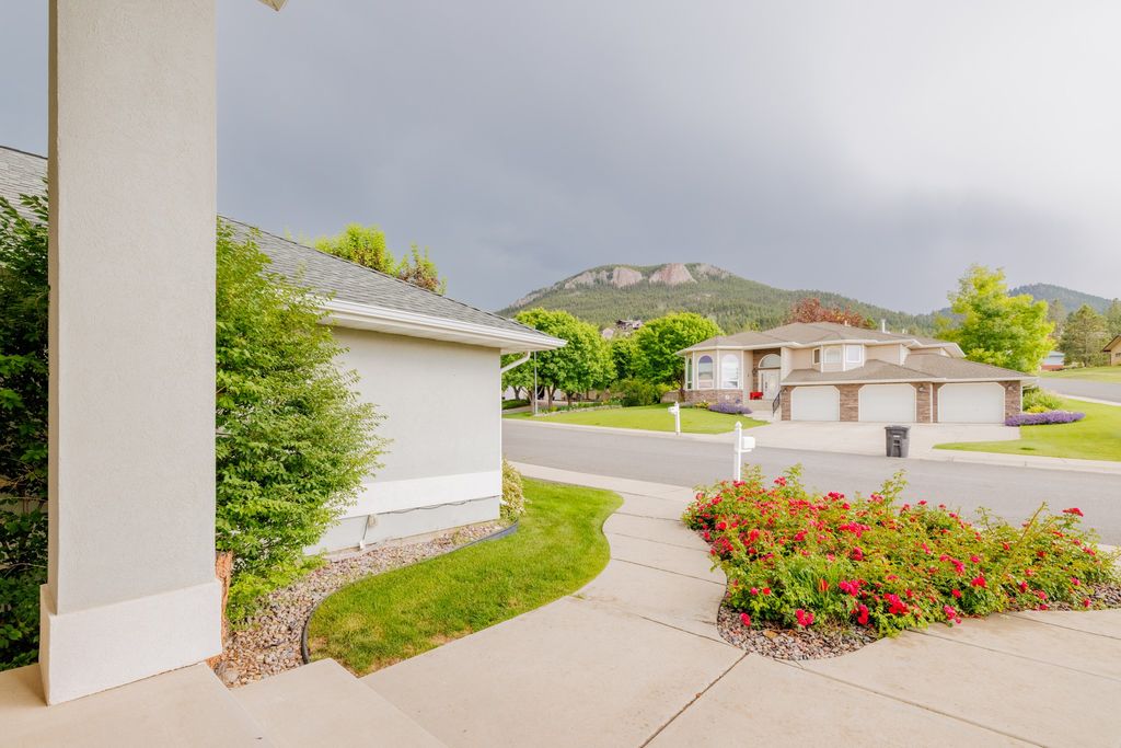 Image 57 of property listing at 2028 Flowerree Street, Helena, MT 59601