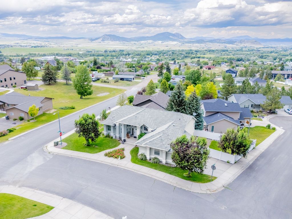 Image 60 of property listing at 2028 Flowerree Street, Helena, MT 59601