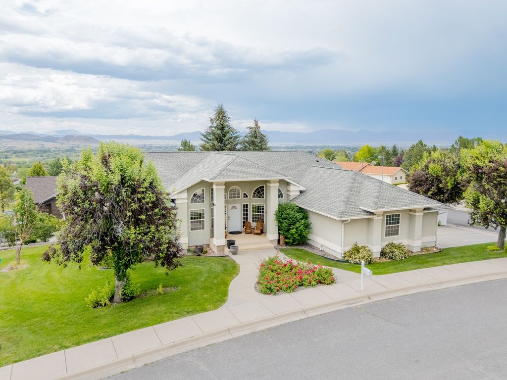 Image 65 of property listing at 2028 Flowerree Street, Helena, MT 59601