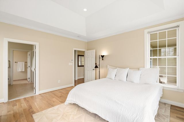 44568 GRANITE RUN TER, Ashburn, VA 20147