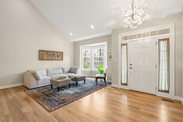 44568 GRANITE RUN TER, Ashburn, VA 20147