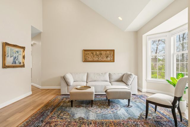 44568 GRANITE RUN TER, Ashburn, VA 20147