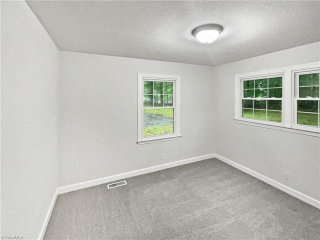 236 Wandering Lane, Mocksville, NC 27028