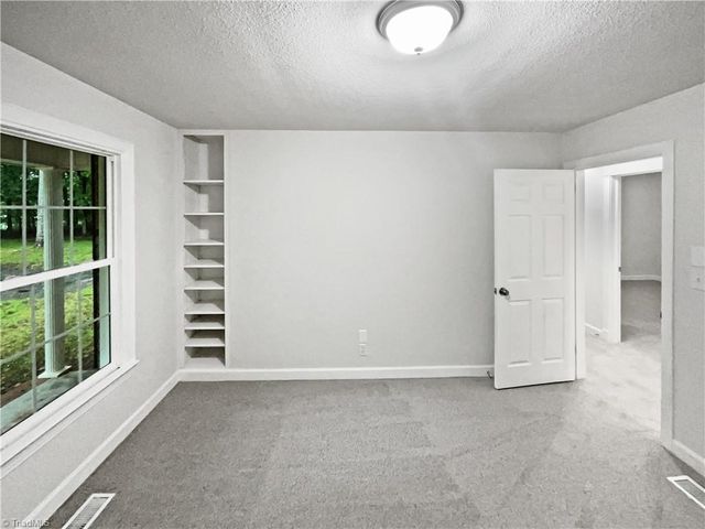 236 Wandering Lane, Mocksville, NC 27028