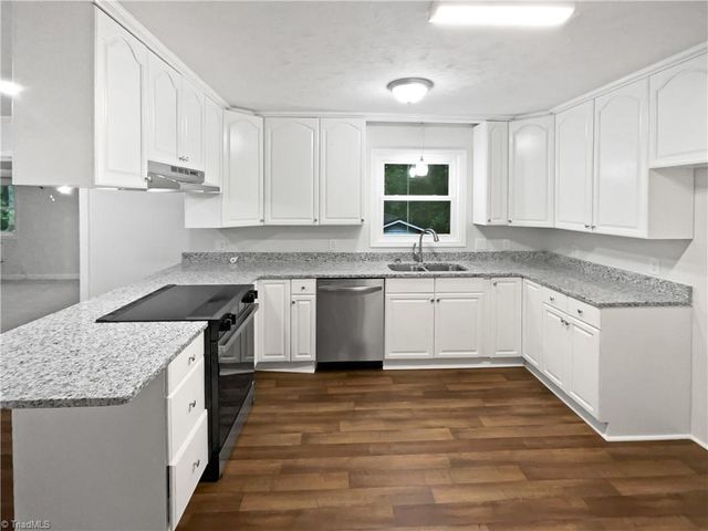 236 Wandering Lane, Mocksville, NC 27028
