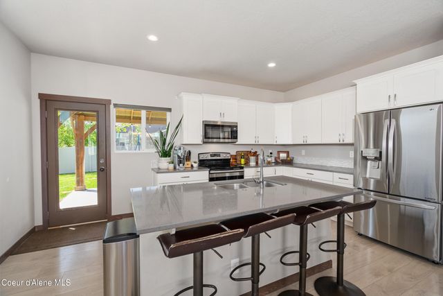 5948 W Gumwood CIR, Post Falls, ID 83854