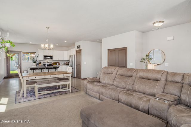 5948 W Gumwood CIR, Post Falls, ID 83854