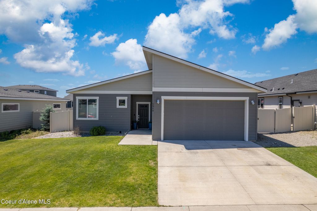 5948 W Gumwood CIR, Post Falls, ID 83854