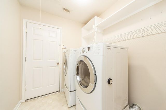 3114 Glenwood Dr, Pearland, TX 77584
