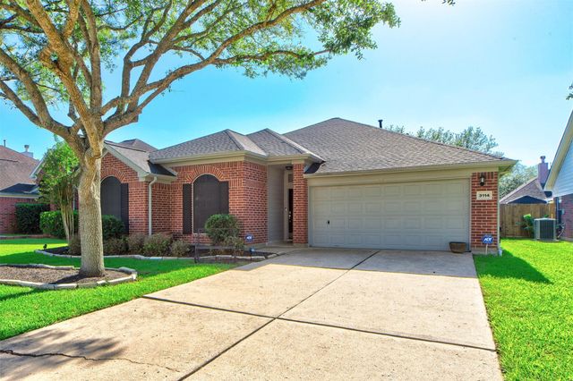 3114 Glenwood Dr, Pearland, TX 77584