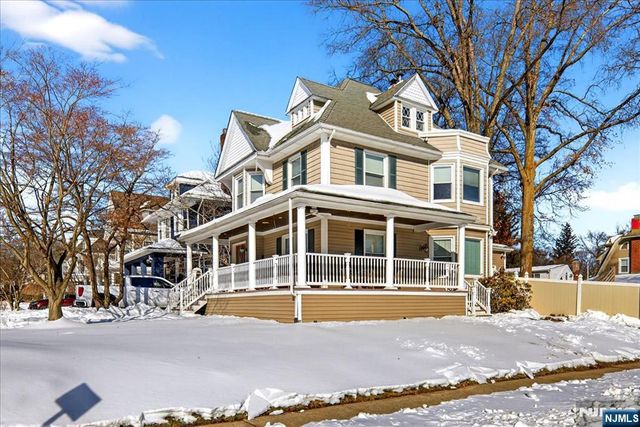 258 Clinton Place, Hackensack, NJ 07601